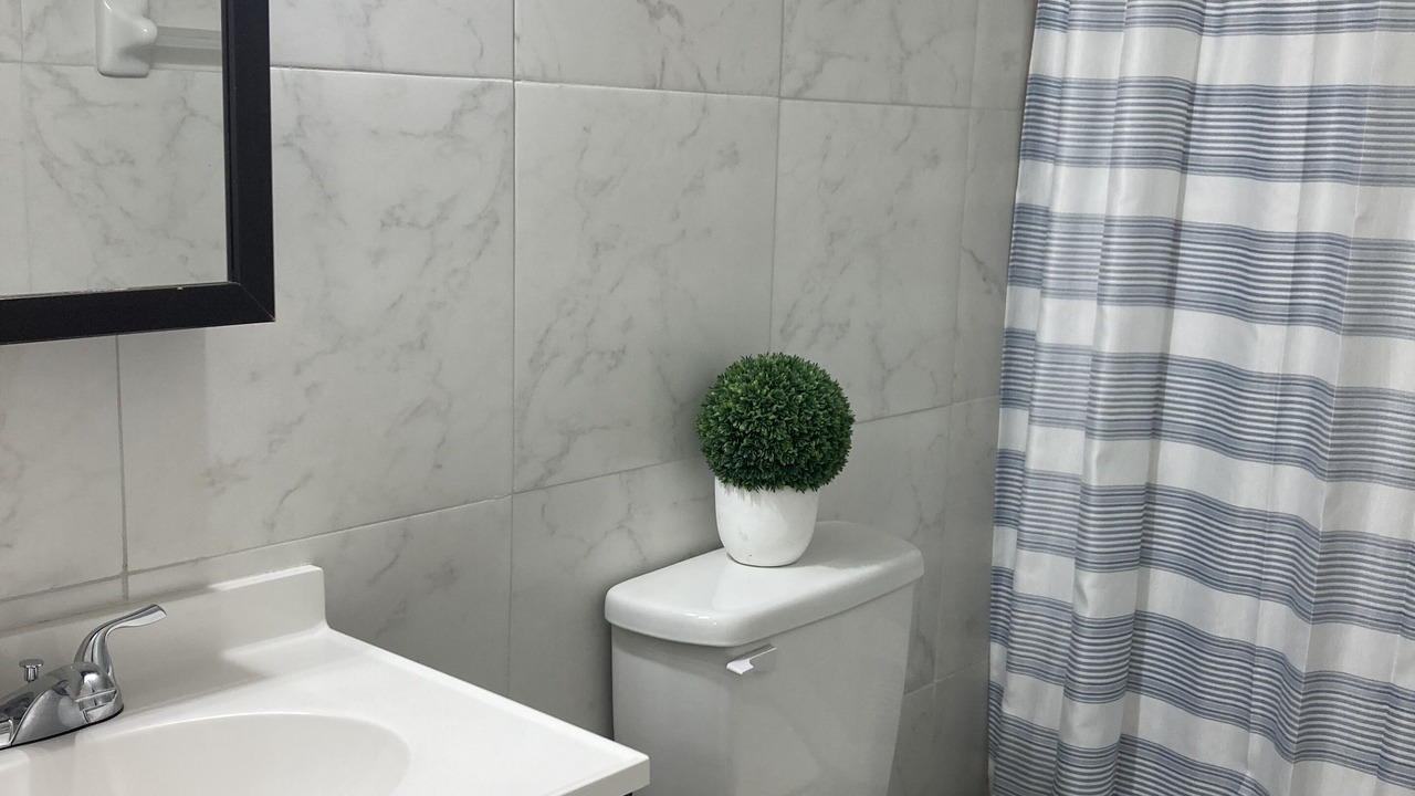 Photo of Bathroom in Pembroke Pines