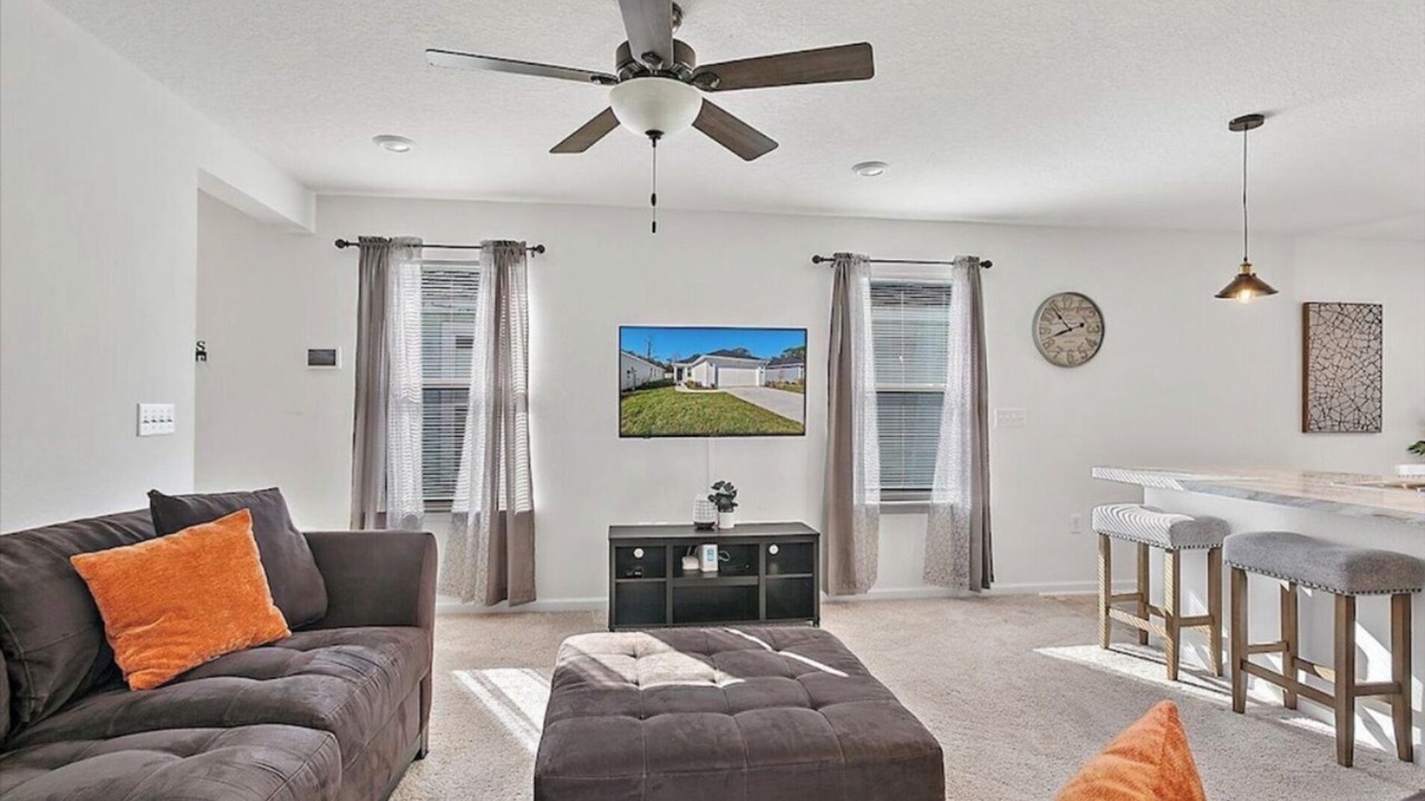 Photo of Livingroom in Biscayne