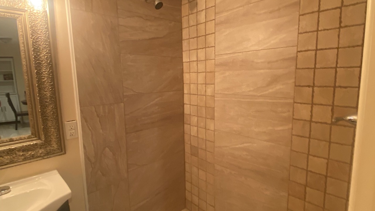 Photo of Bathroom in Horton Shores