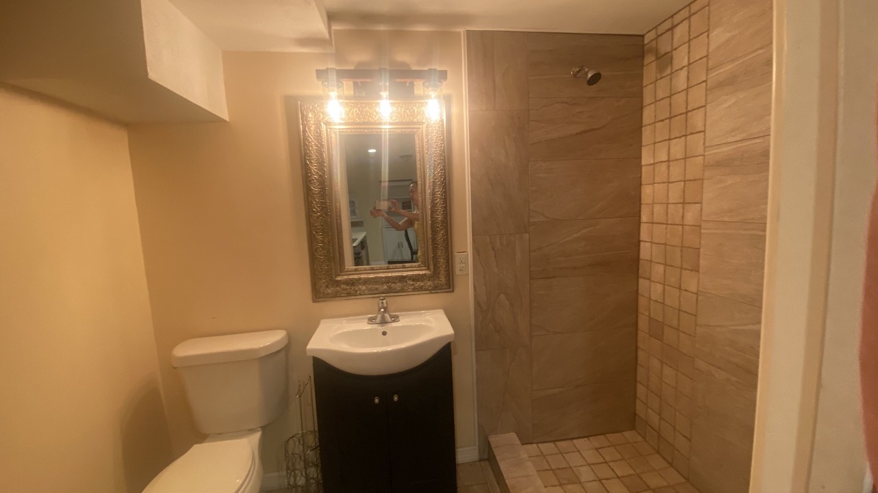 Photo of Bathroom in Horton Shores