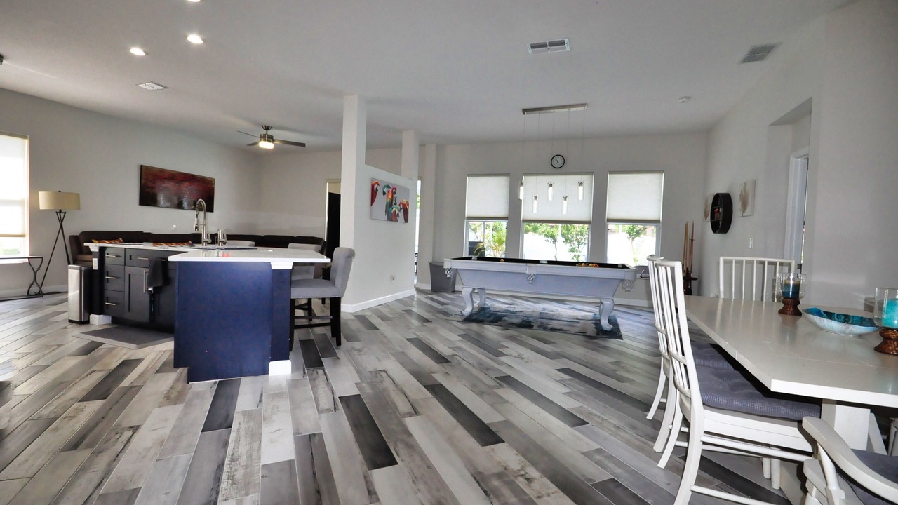 Photo of Bedroom in River Pointe