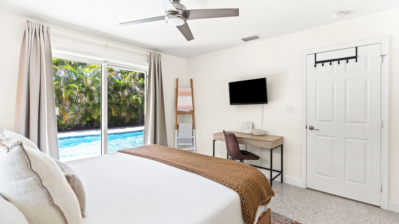 Photo of Bedroom in Singer Island