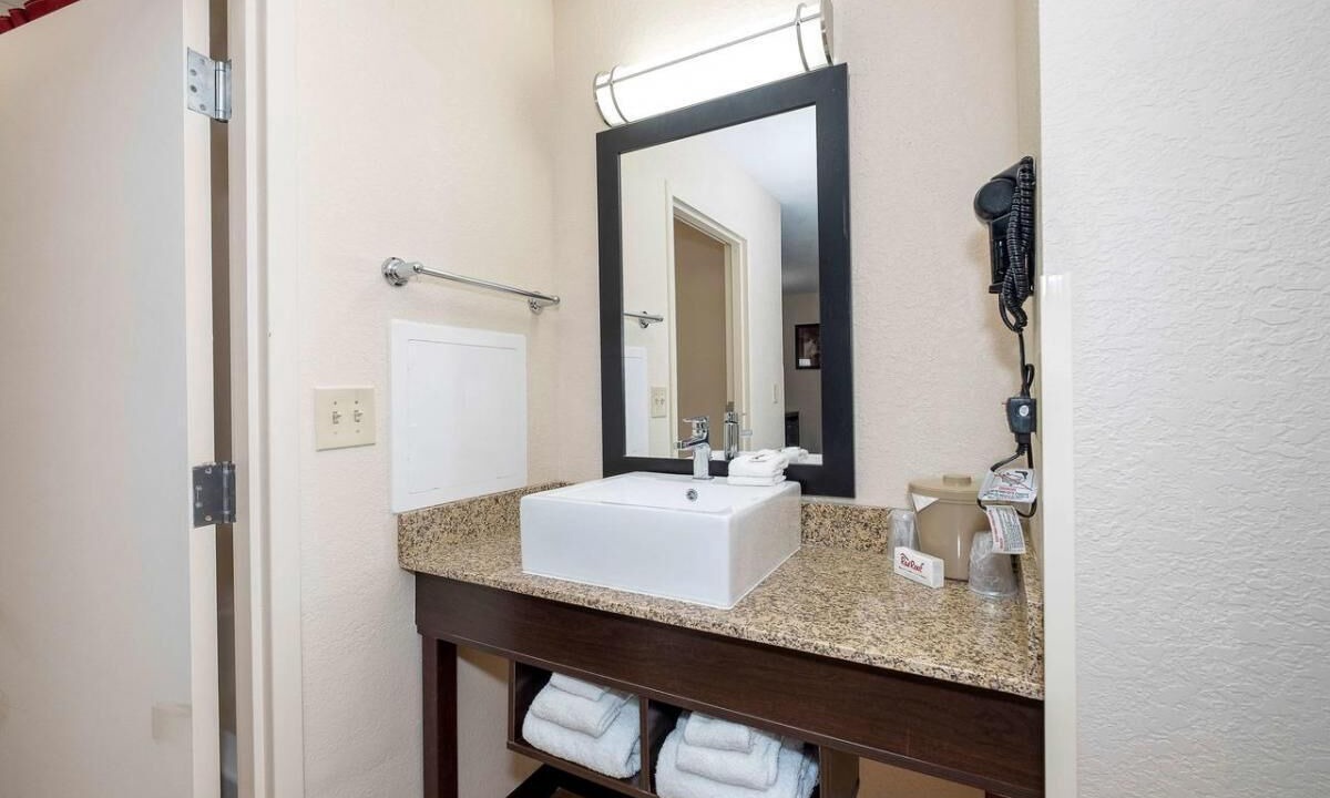 Photo of Bathroom in Southpoint
