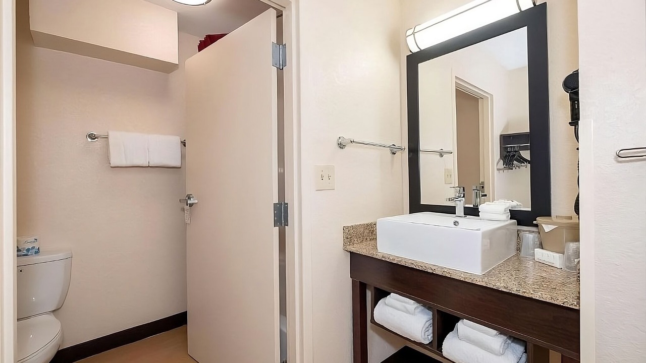 Photo of Bathroom in Southpoint