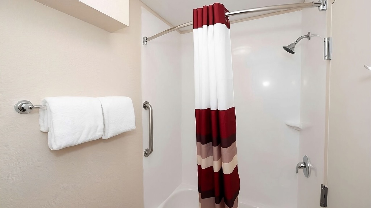 Photo of Bathroom in Southpoint