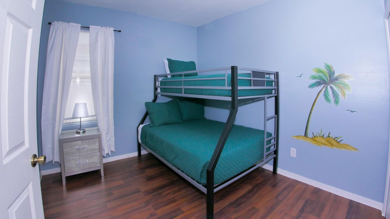 Photo of Bedroom in Sunset Ridge