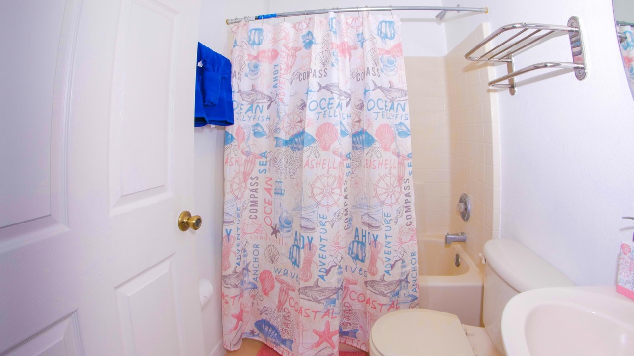 Photo of Bathroom in Sunset Ridge