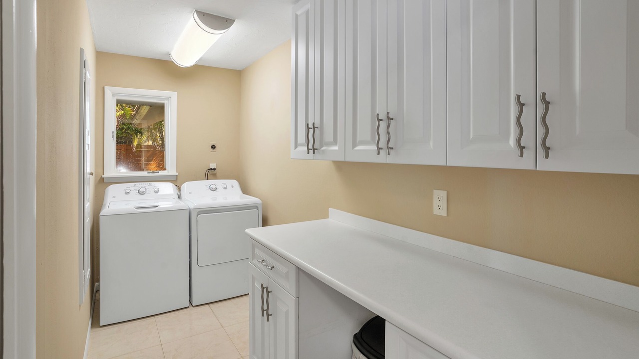 Photo of Bedroom in Sorrento Shores