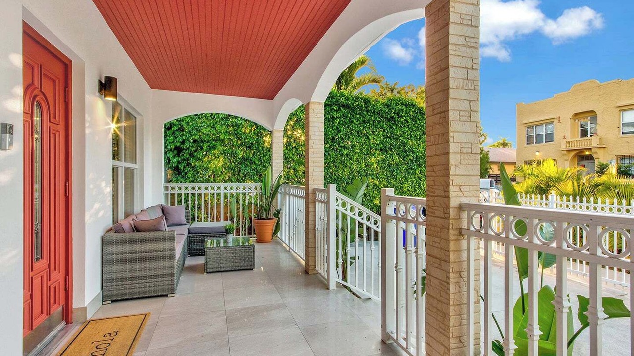Photo of Patio Balcony in East Little Havana