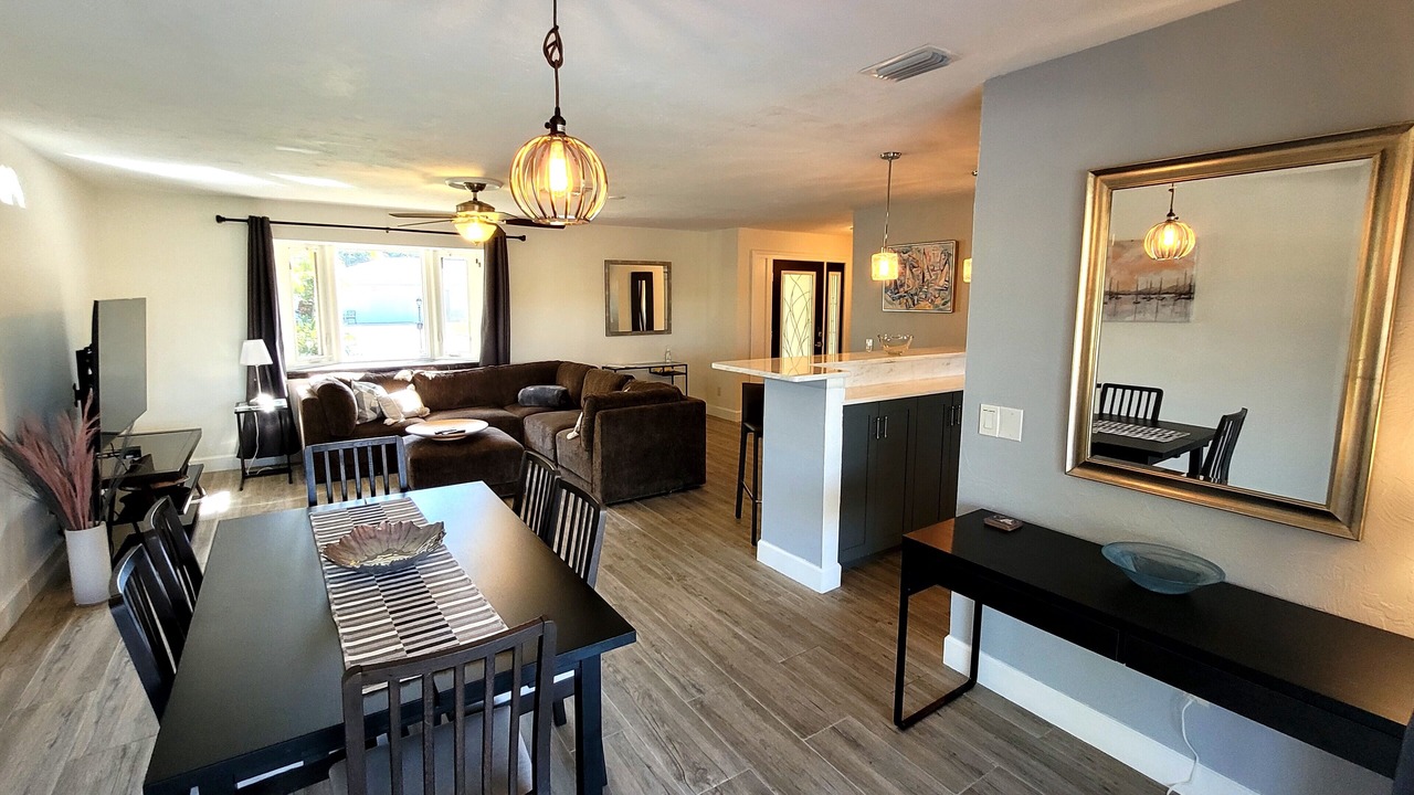 Photo of Livingroom in Lely Golf Estates