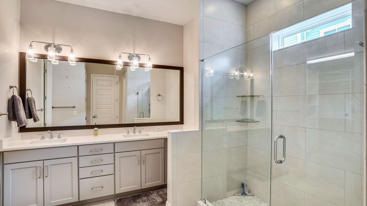 Photo of Bathroom in Redington Beach
