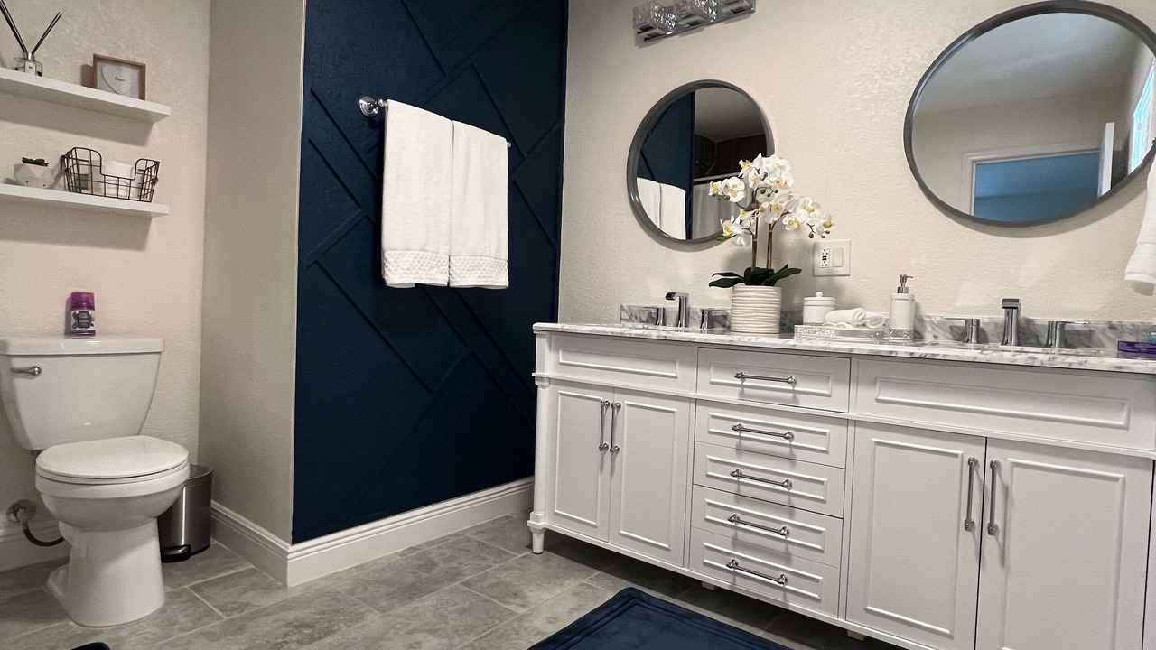 Photo of Bathroom in Sulphur Springs