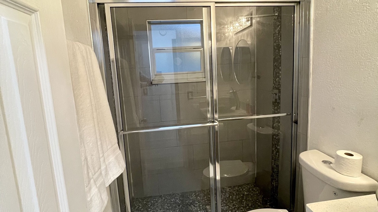 Photo of Bathroom in Oak Ridge