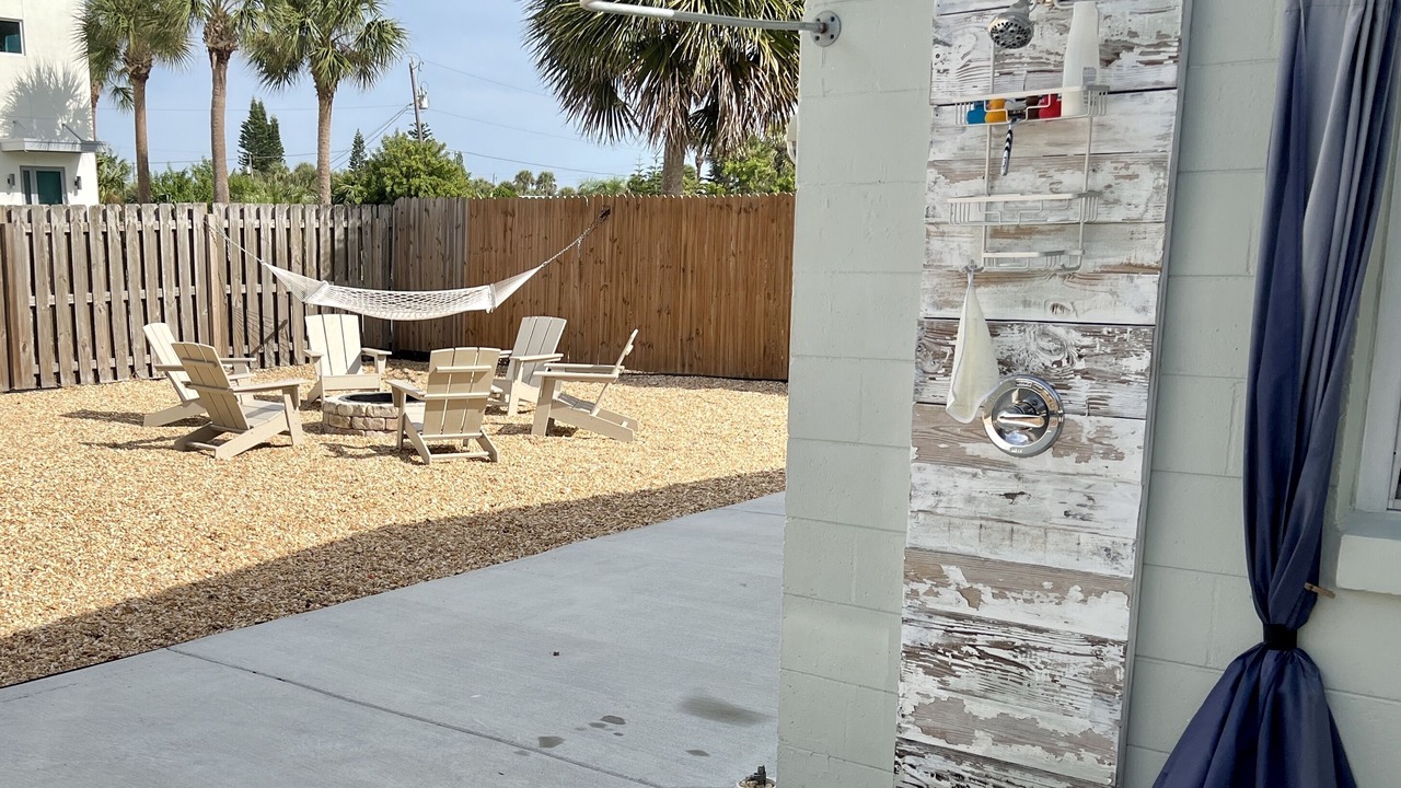 Photo of Outdoor in Roberta Heights In Oakdale Park