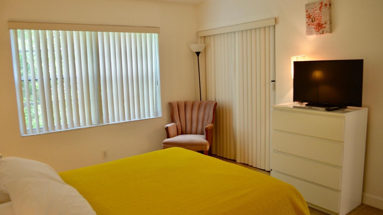 Photo of Bedroom in Boca Raton