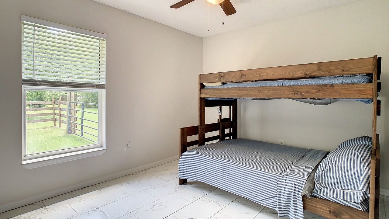 Photo of Bedroom in Floral City