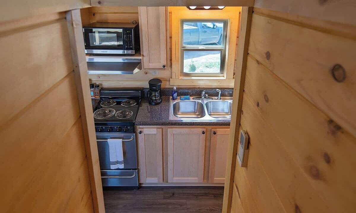 Photo of Kitchen in Lookout Valley Neighborhood Association