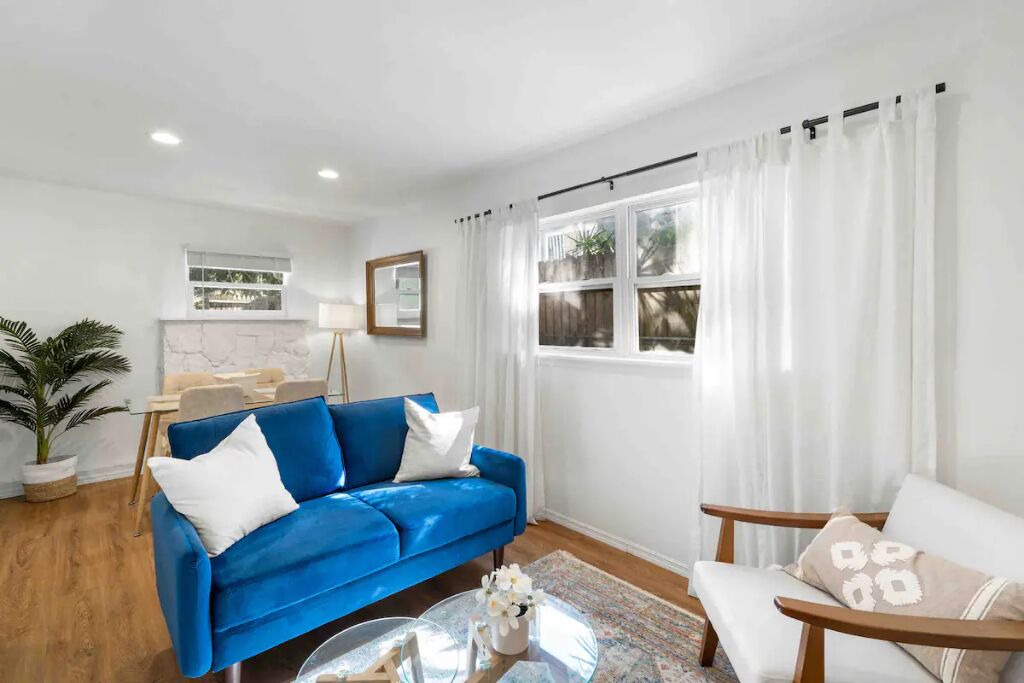 Photo of Livingroom in Historic Old Northeast