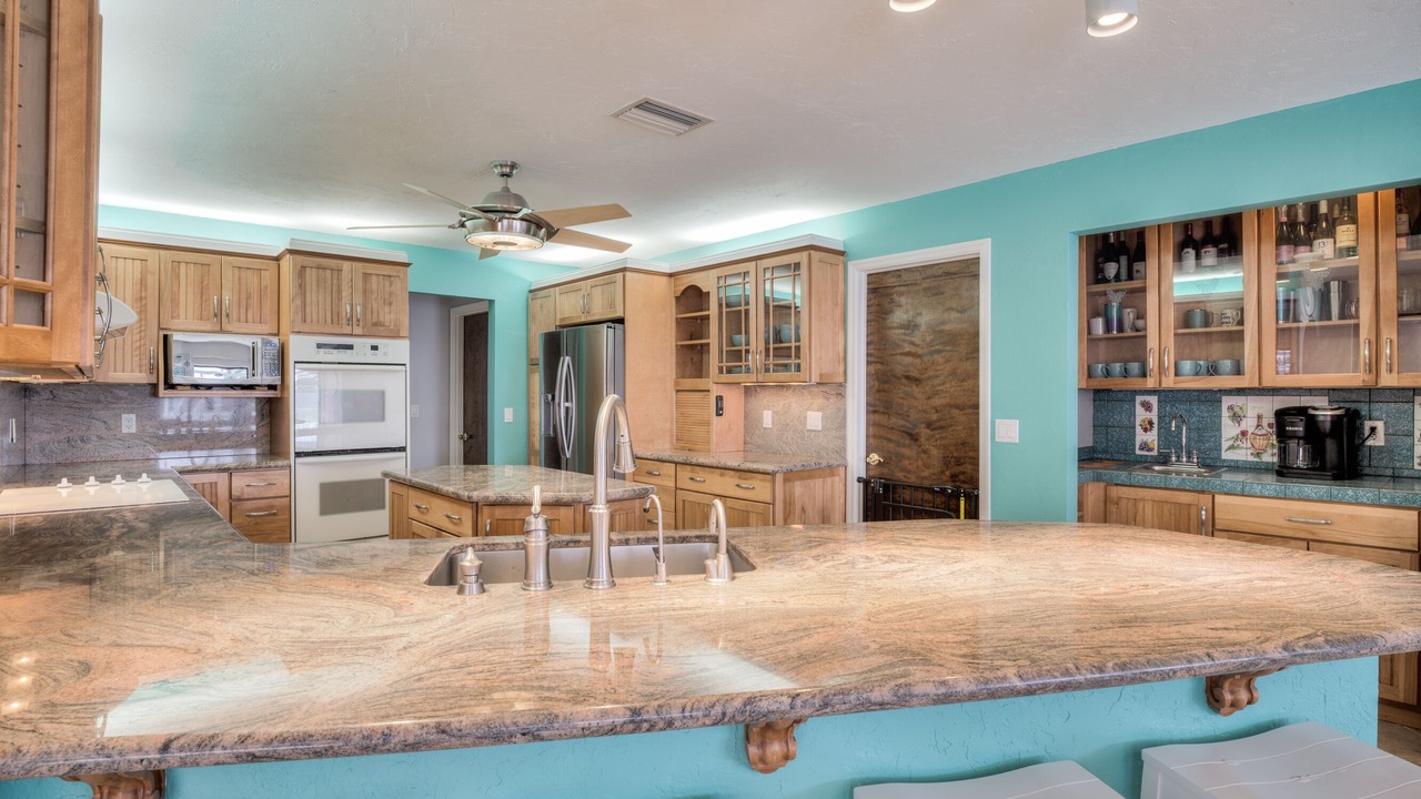 Photo of Kitchen in Yacht Club