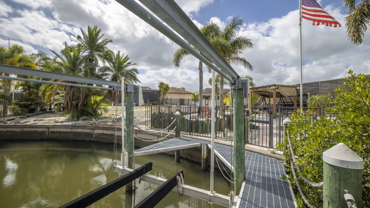 Photo of Outdoor in Apollo Beach