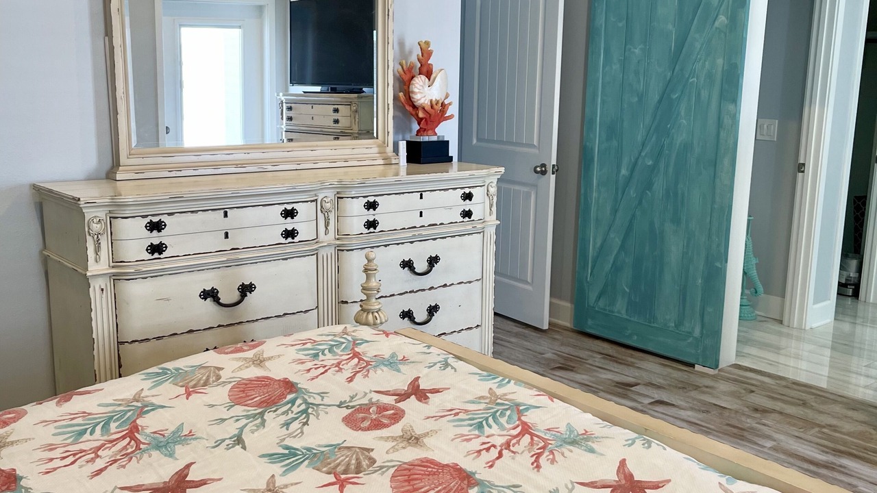 Photo of Bedroom in Navarre Beach