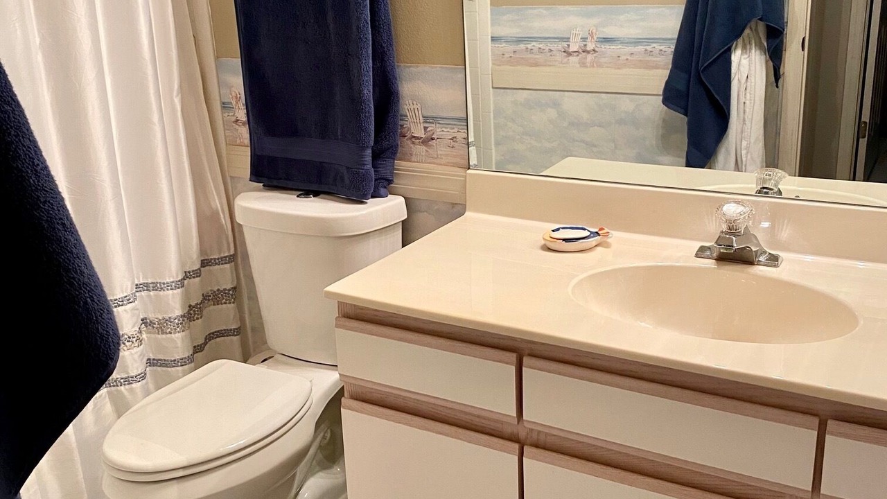 Photo of Bathroom in Biggar