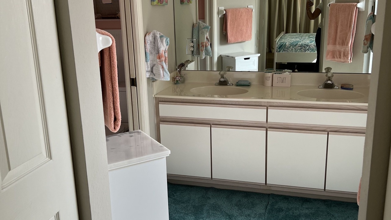 Photo of Bathroom in Biggar