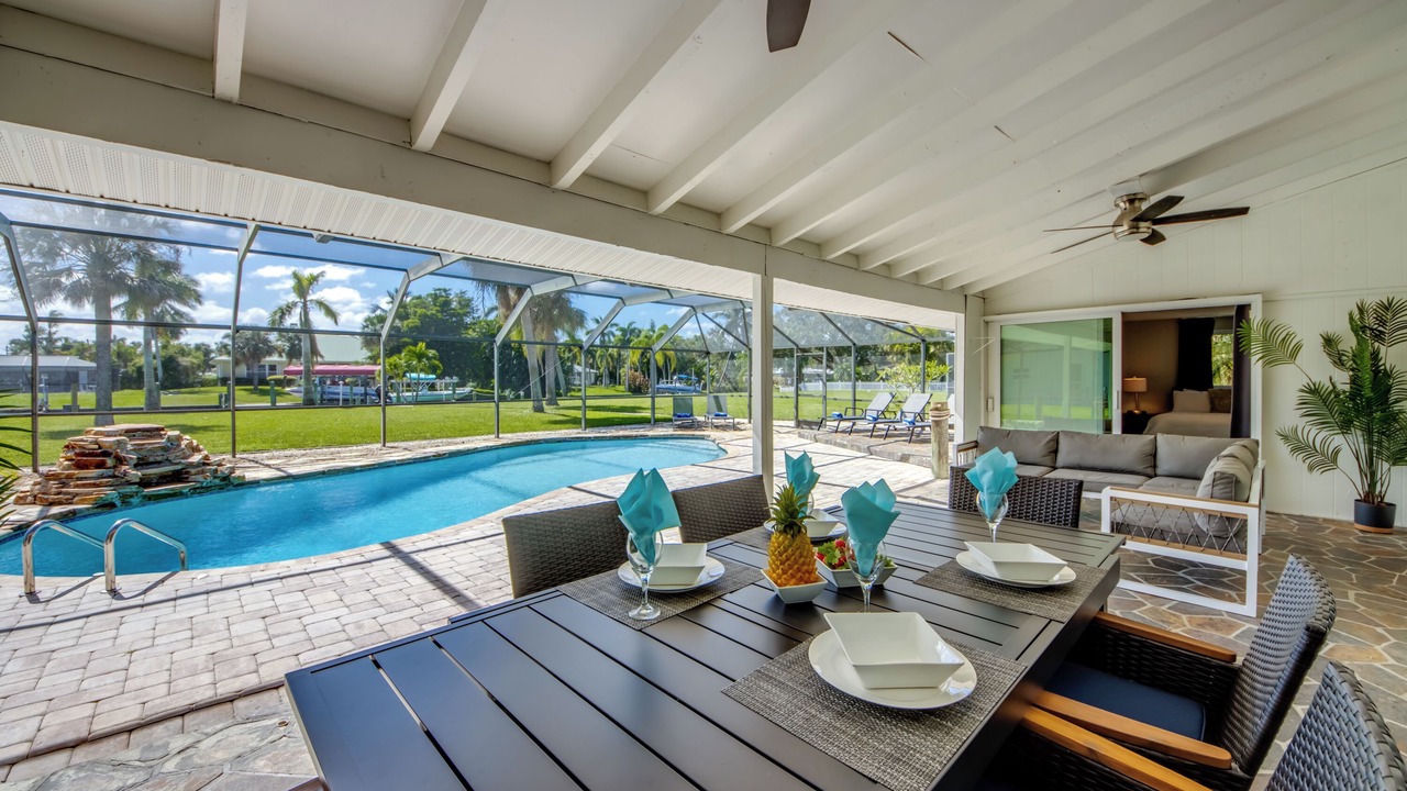 Photo of Outdoor in Lochmoor Waterway Estates