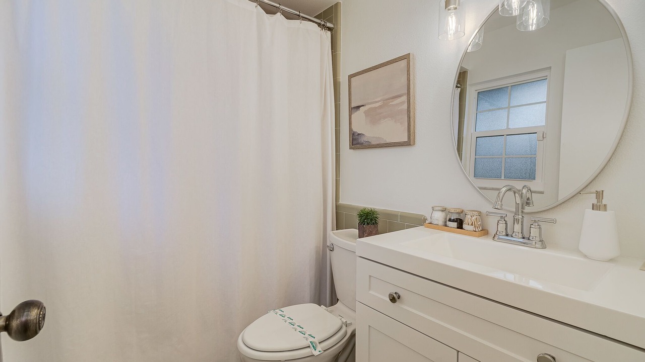 Photo of Bathroom in Cypress Gardens