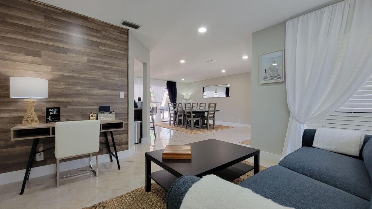 Photo of Livingroom in Boca Raton