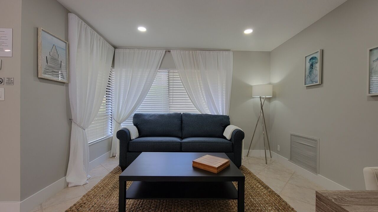Photo of Livingroom in Boca Raton