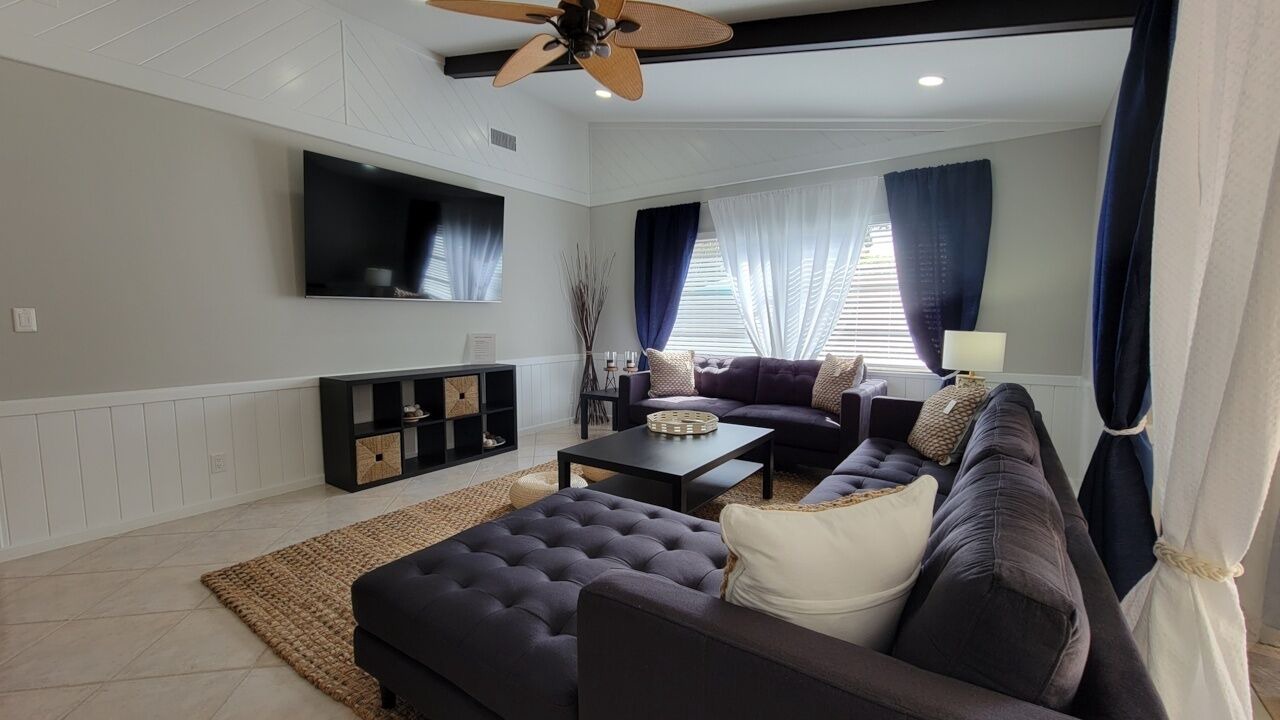 Photo of Livingroom in Boca Raton