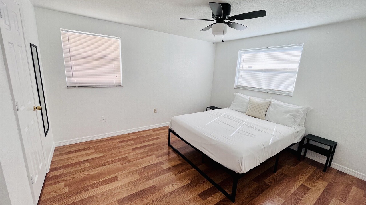 Photo of Bedroom in Temple Crest