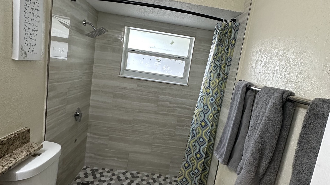 Photo of Bathroom in Oak Ridge