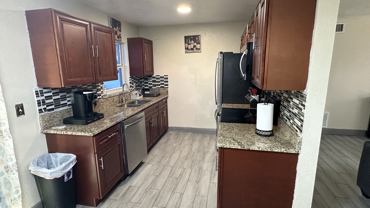 Photo of Kitchen in Oak Ridge