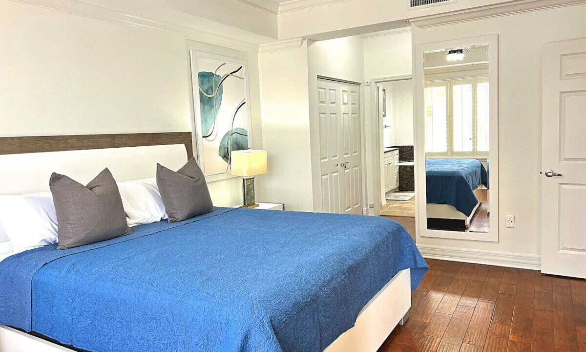 Photo of Bedroom in Redevelopment Area