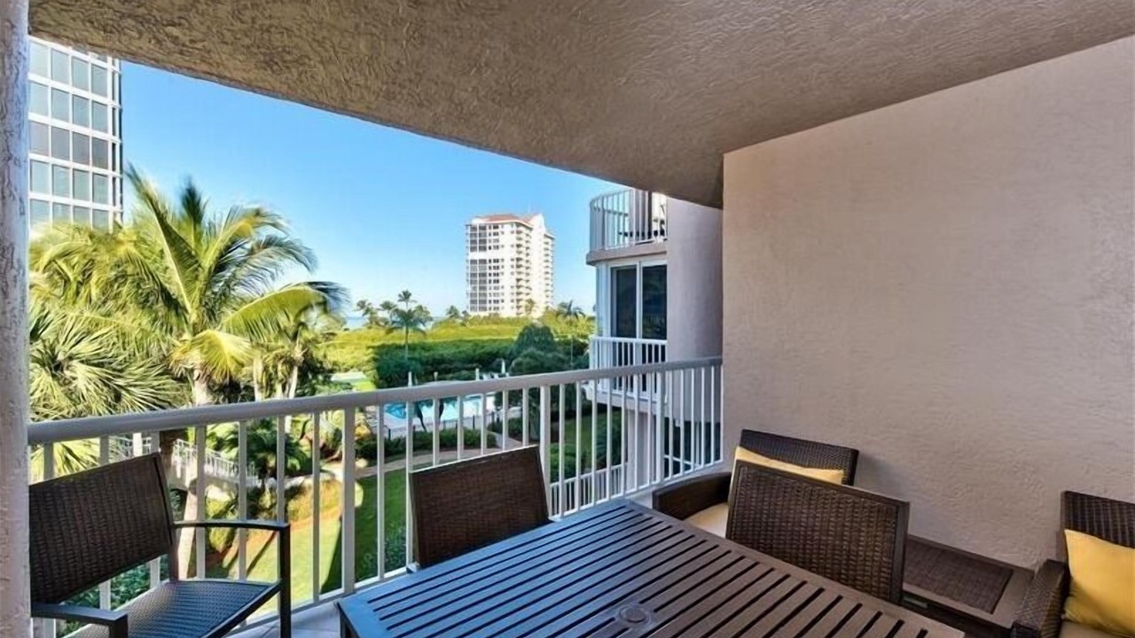 Photo of Patio Balcony in Park Shore