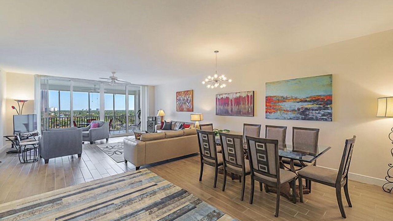 Photo of Bedroom in Vanderbilt Beach