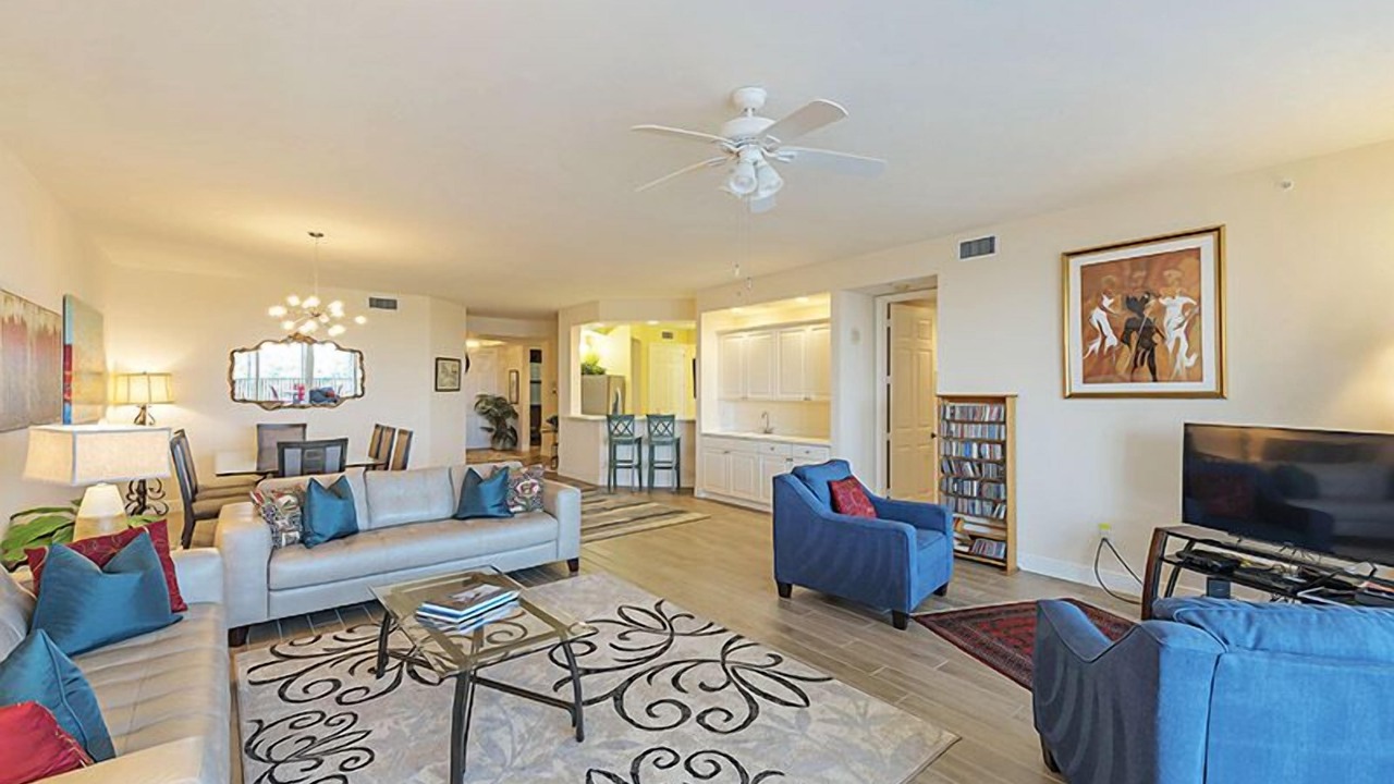 Photo of Bedroom in Vanderbilt Beach
