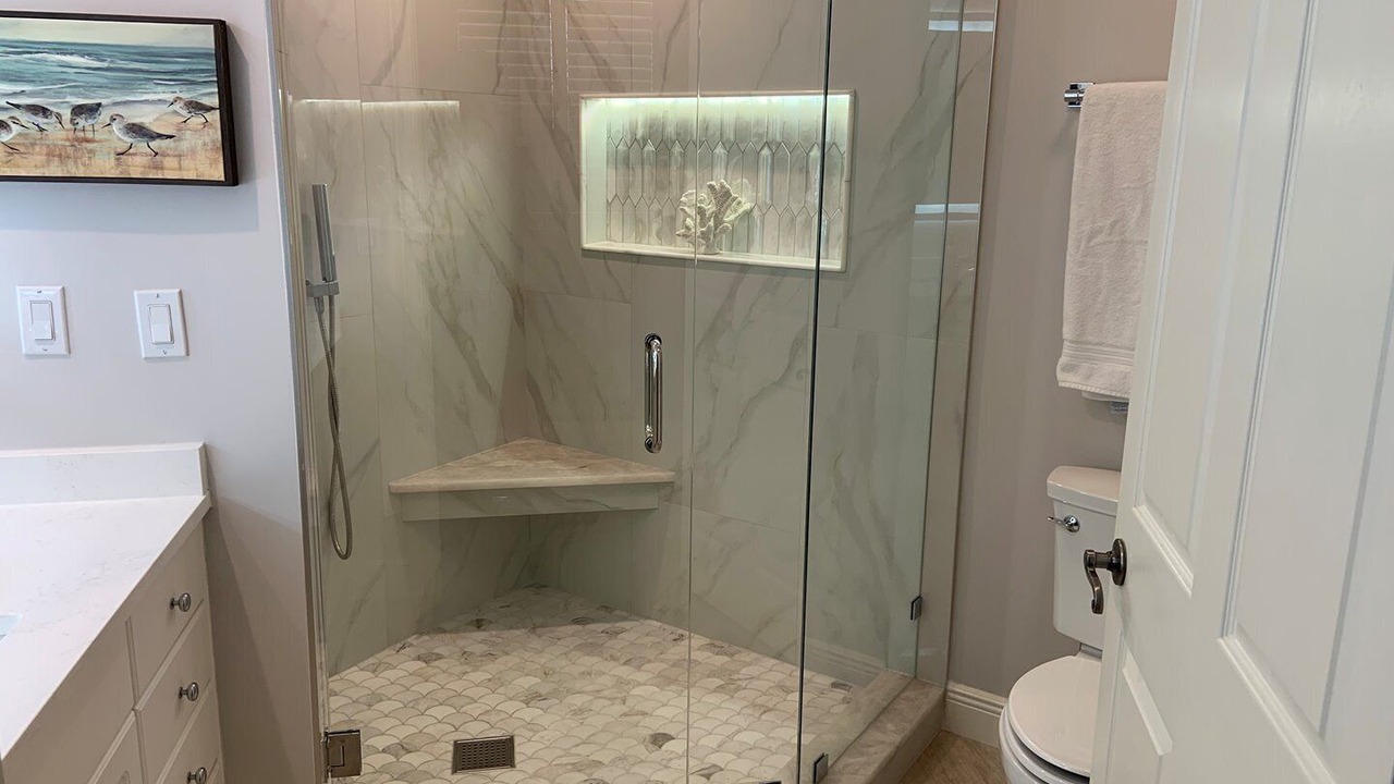 Photo of Bathroom in Vanderbilt Beach