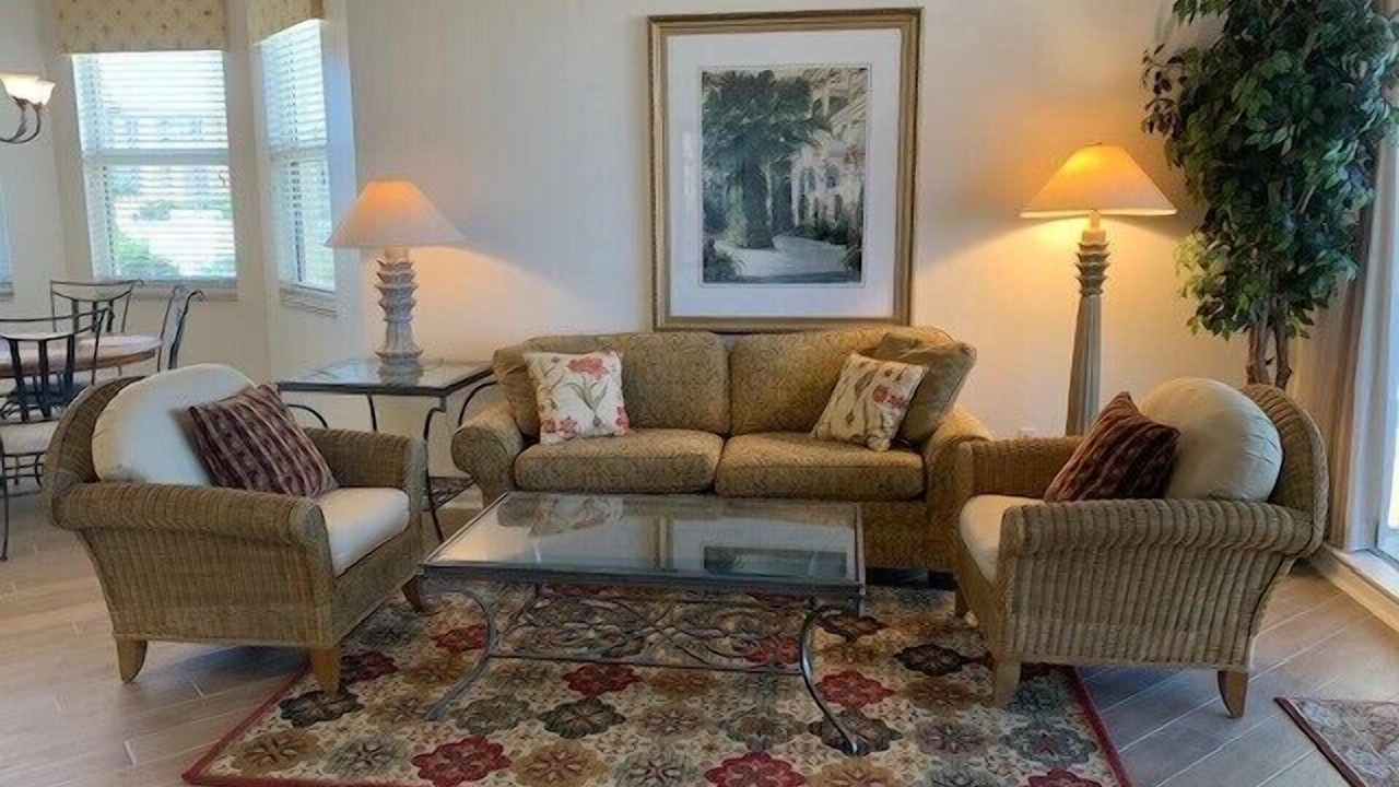Photo of Bedroom in Vanderbilt Beach