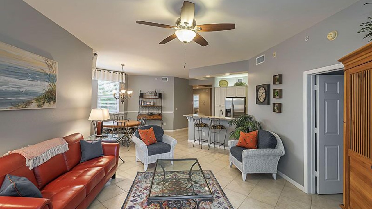 Photo of Bedroom in Vanderbilt Beach