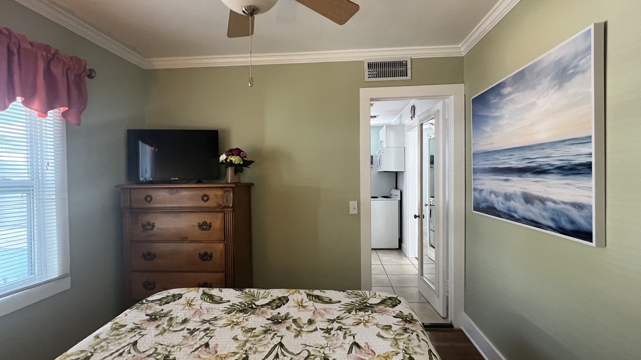 Photo of Bedroom in Gulfport