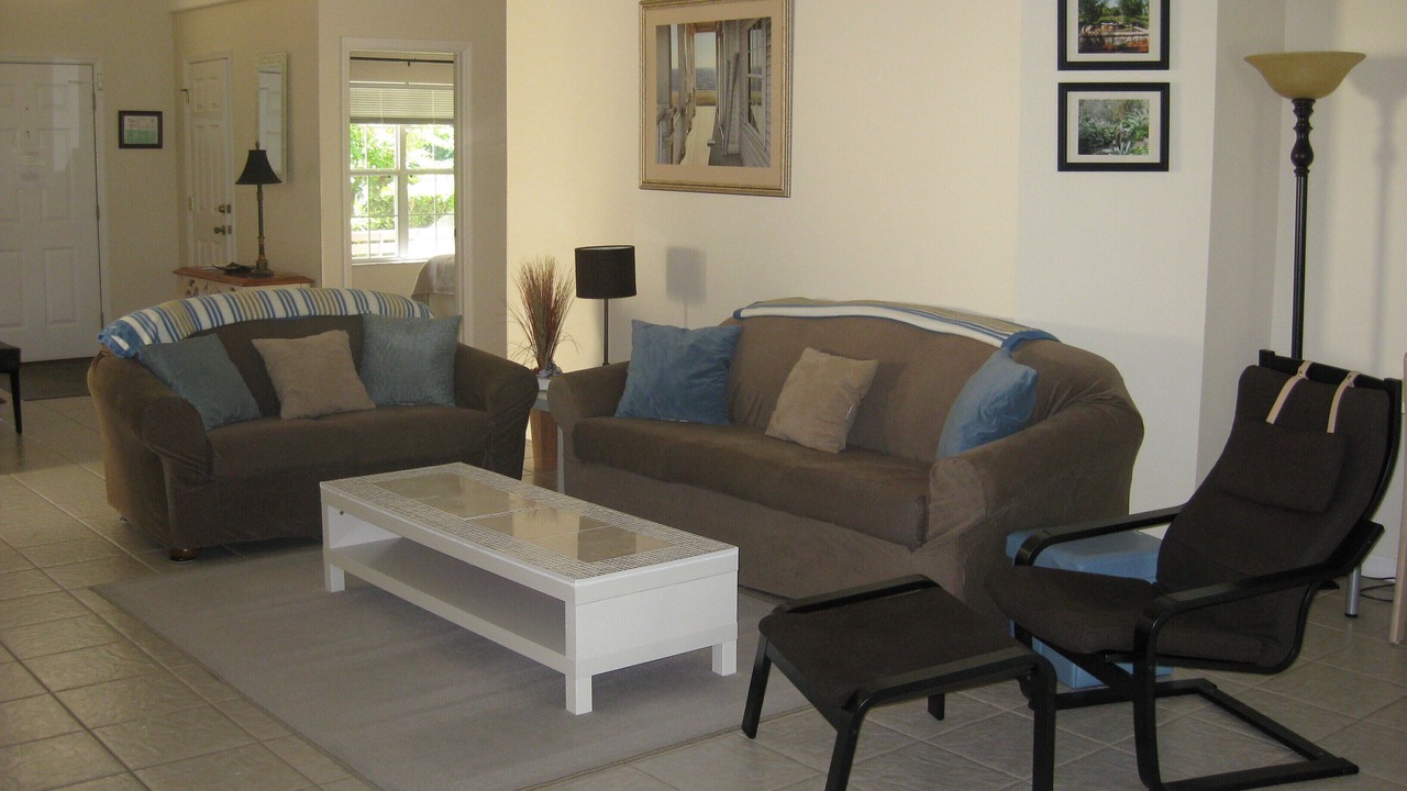 Photo of Livingroom in Lake Wilson Preserve