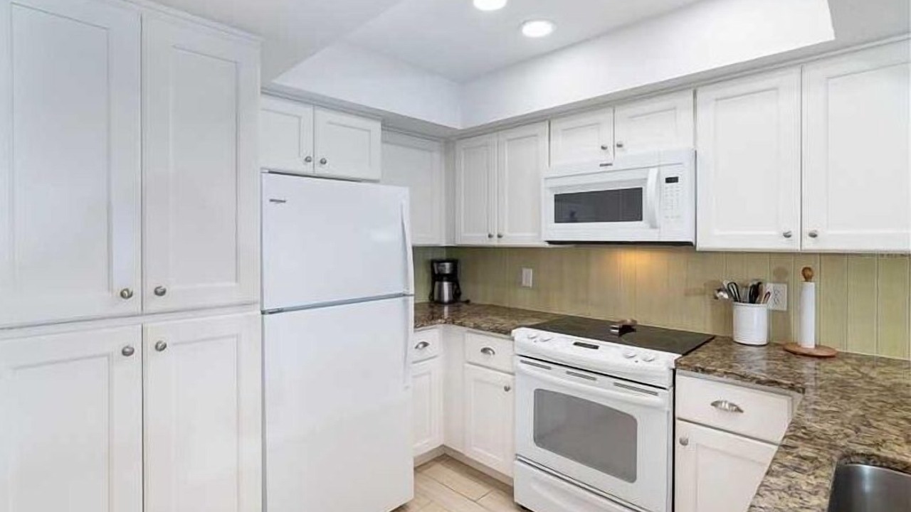 Photo of Kitchen in Palm Island