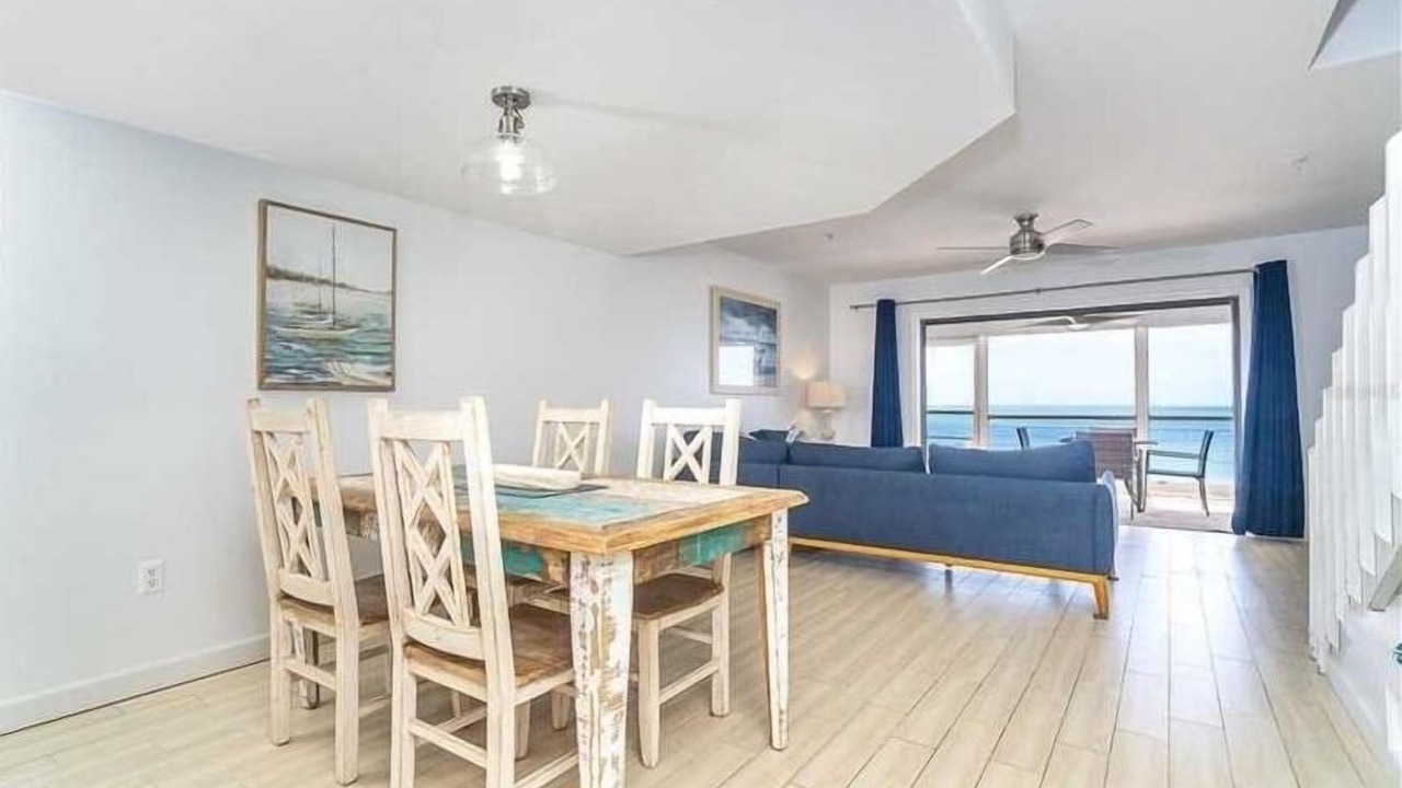 Photo of Bedroom in Palm Island