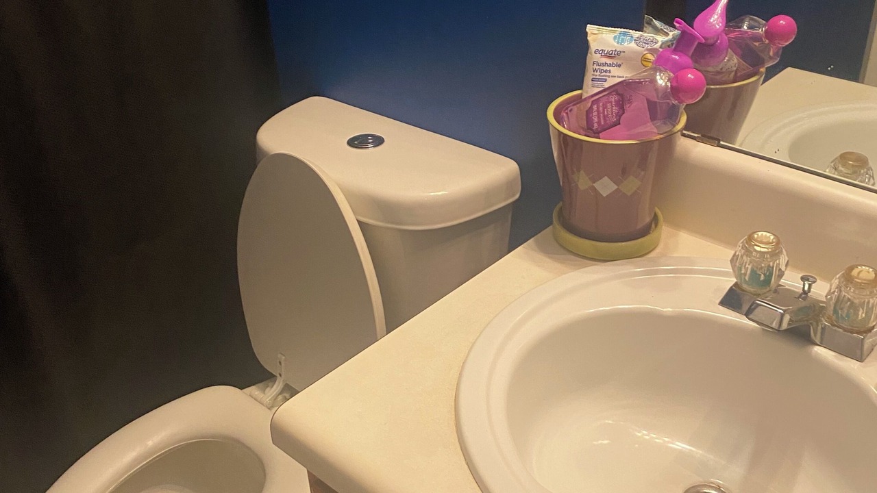Photo of Bathroom in Conley