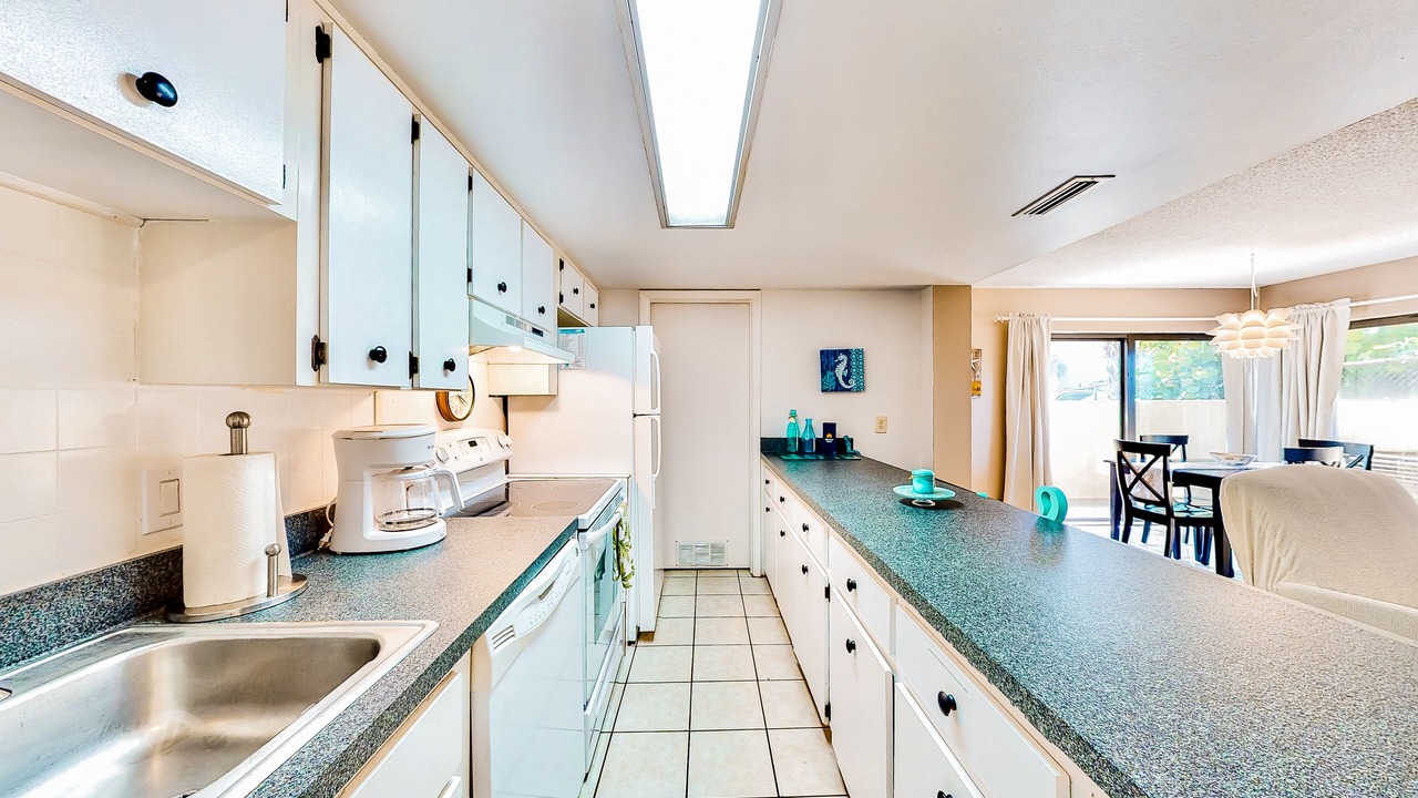 Photo of Kitchen in New Smyrna Beach