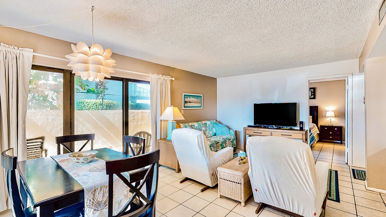 Photo of Livingroom in New Smyrna Beach