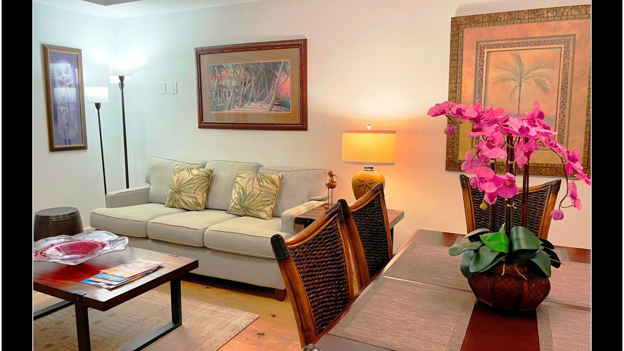 Photo of Livingroom in Historic Seaport